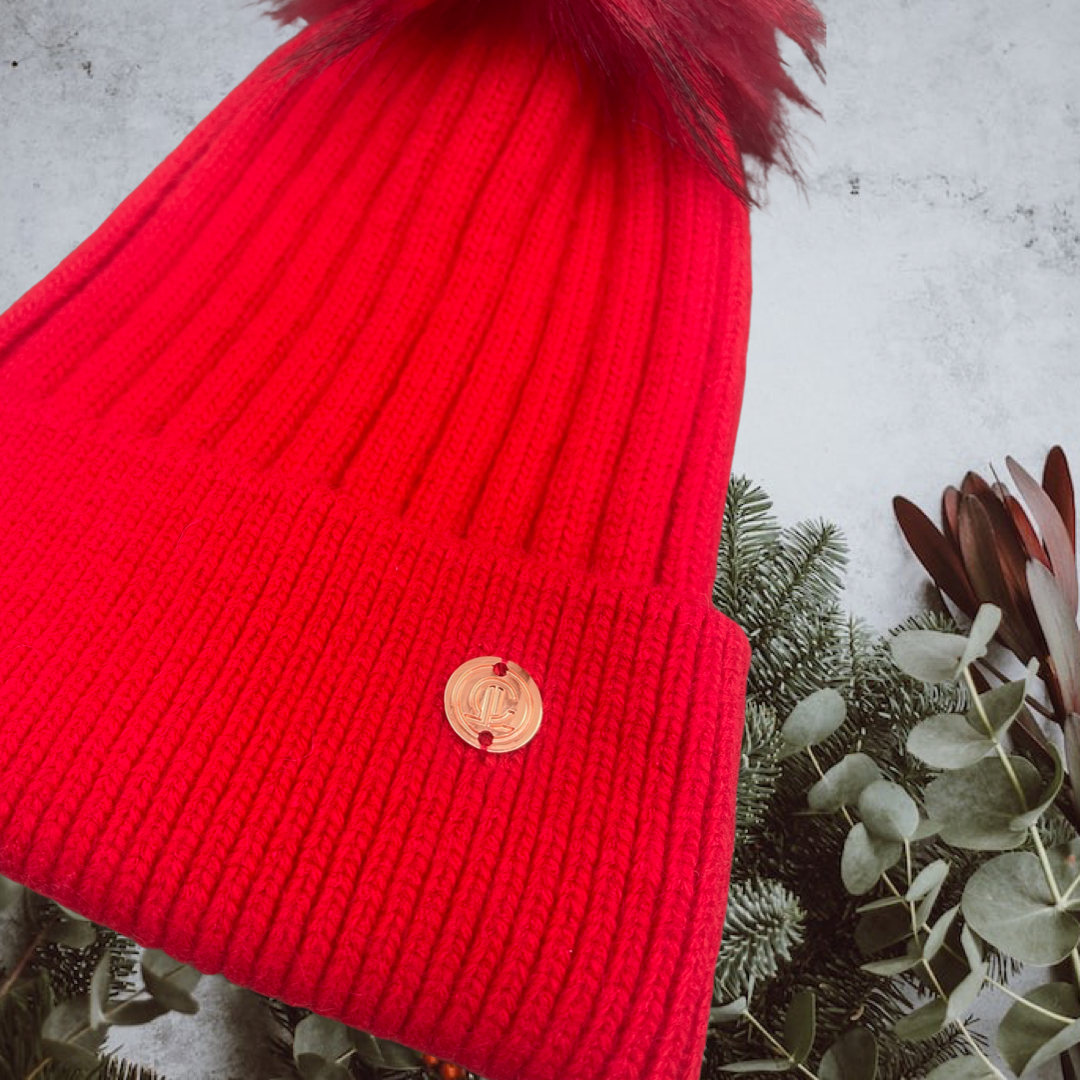 Red cashmere discount hat